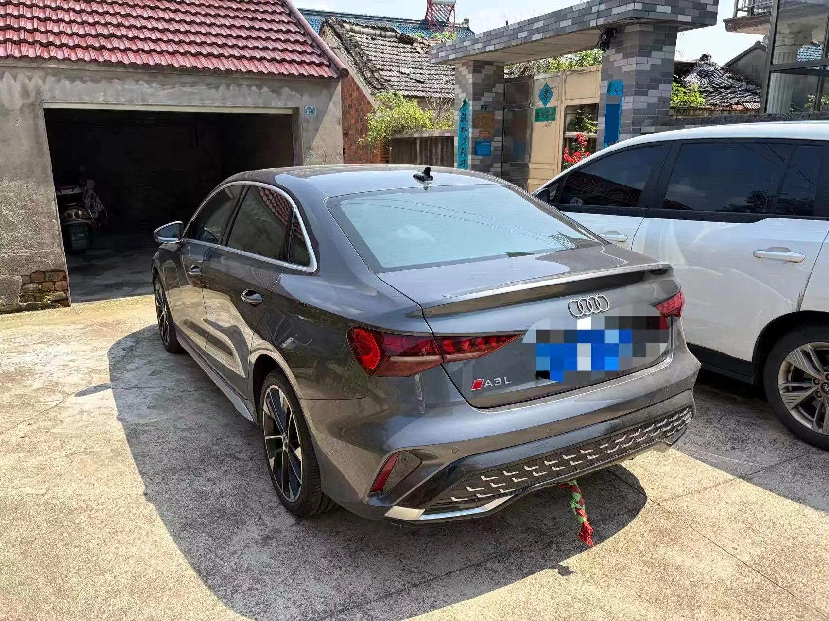 Audi 2025 A3L Limousine 1.5TFSI 35TFSI Flying Prestige Version Luxury Selection Package Automatic 4