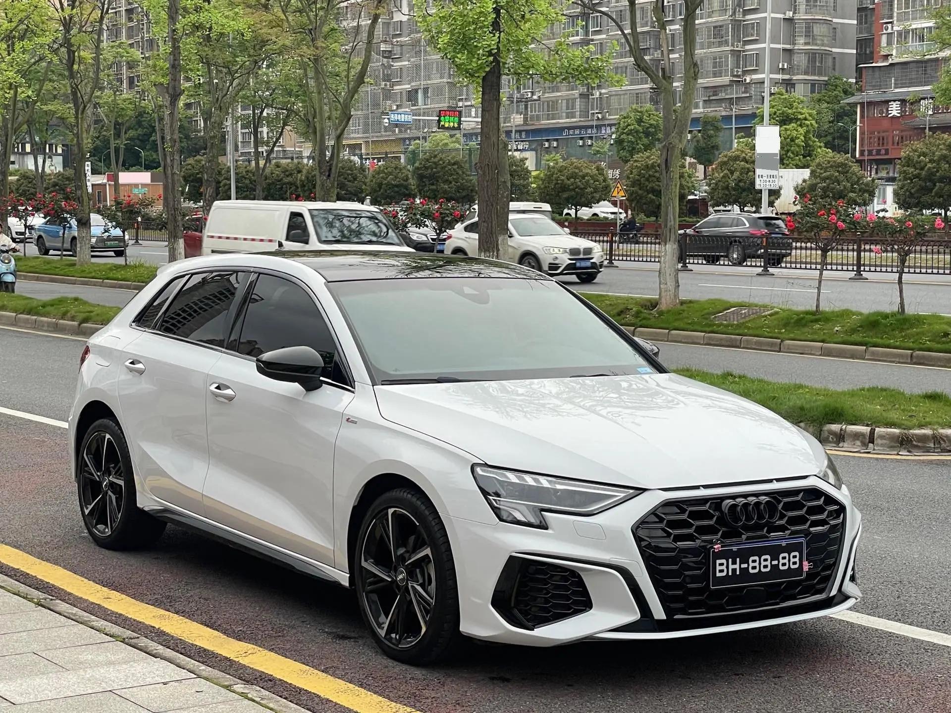 Audi A3 2021 Sportback 35 TFSI Fashion Sport 3