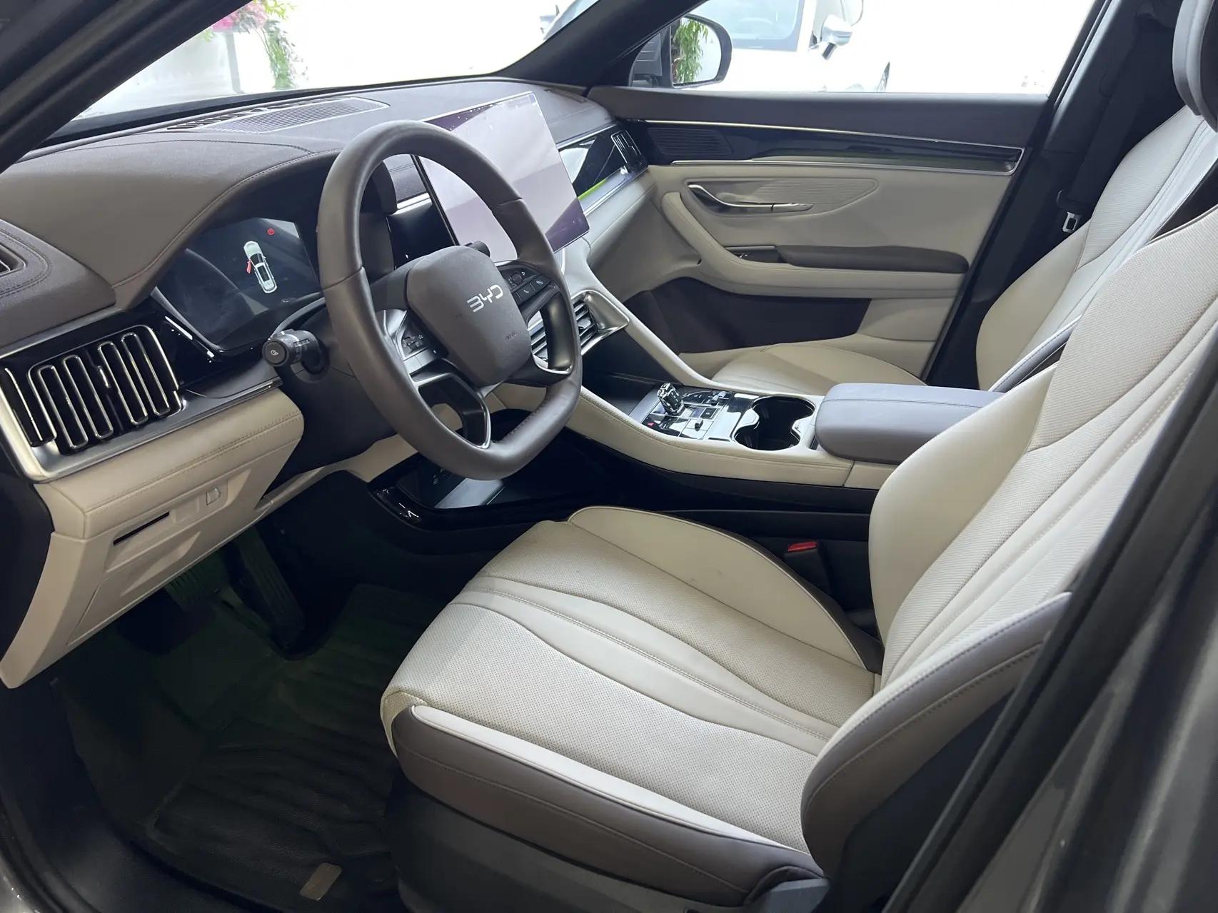 BYD Song PLUS New Energy 2025 Song PLUS EV Smart Driving Edition 520km Honorable Automatic Gear 2