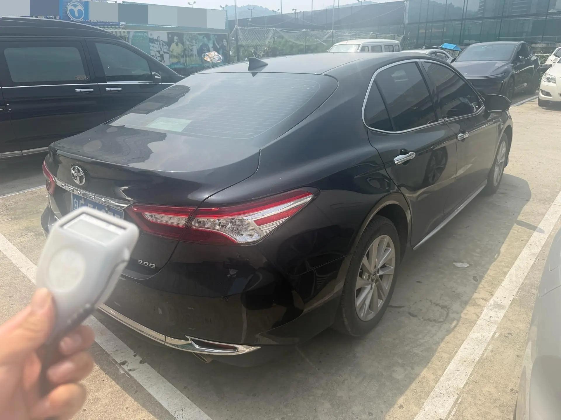 Toyota 2023 Camry 2.0G CVT Luxury Edition Automatic 4