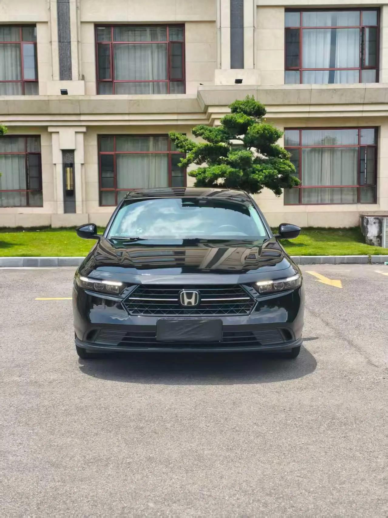 Honda 2025 11th Generation Accord 1.5T CVT 260TURBO Luxury Edition Automatic 2