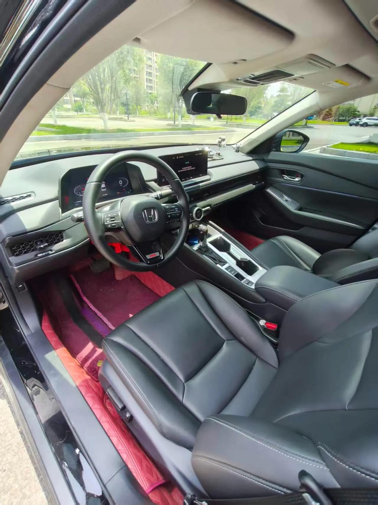 Honda 2025 11th Generation Accord 1.5T CVT 260TURBO Luxury Edition Automatic 8
